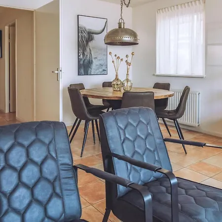 3 Bedroom Cozy In Uitgeest