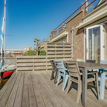 3 Bedroom Cozy In Casa vacanze Uitgeest